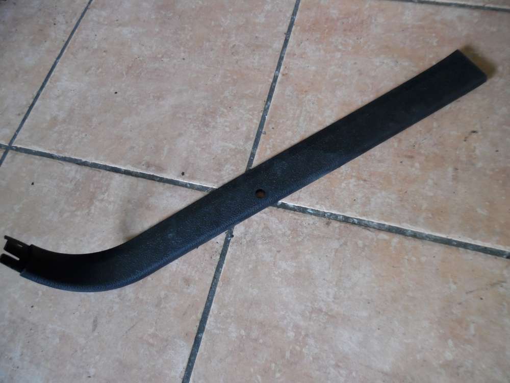 BMW 316i E36 3er Abdeckung Leiste Heckklappe Rechts 51-49,8146508