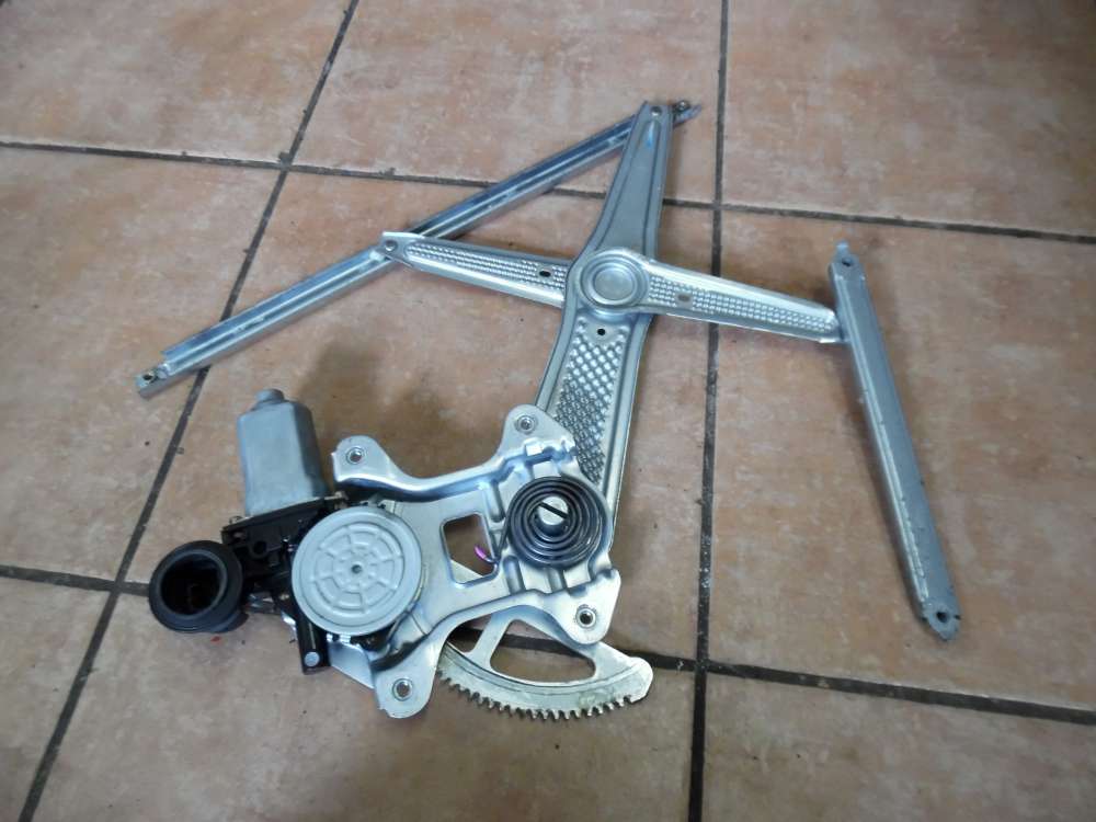 Toyota Yaris Verso Bj 2001 Fensterhebermotor mit Gestänge Vorne Rechts 85710-52030