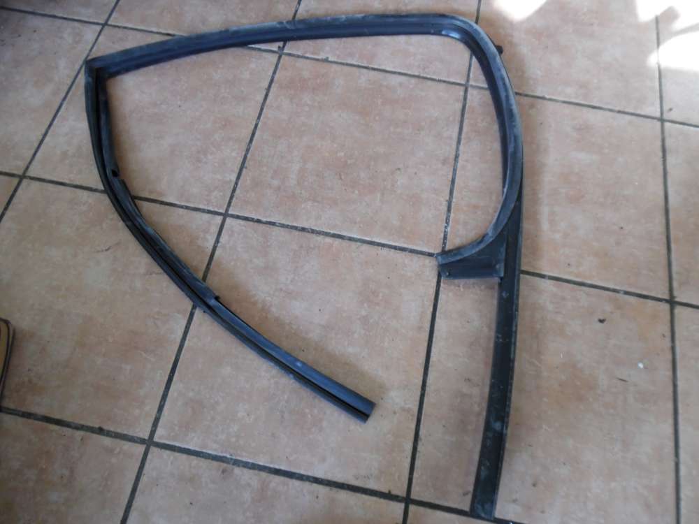 Toyota Yaris Verso Bj 2001 Türdichtung Rahmen Hinten Rechts
