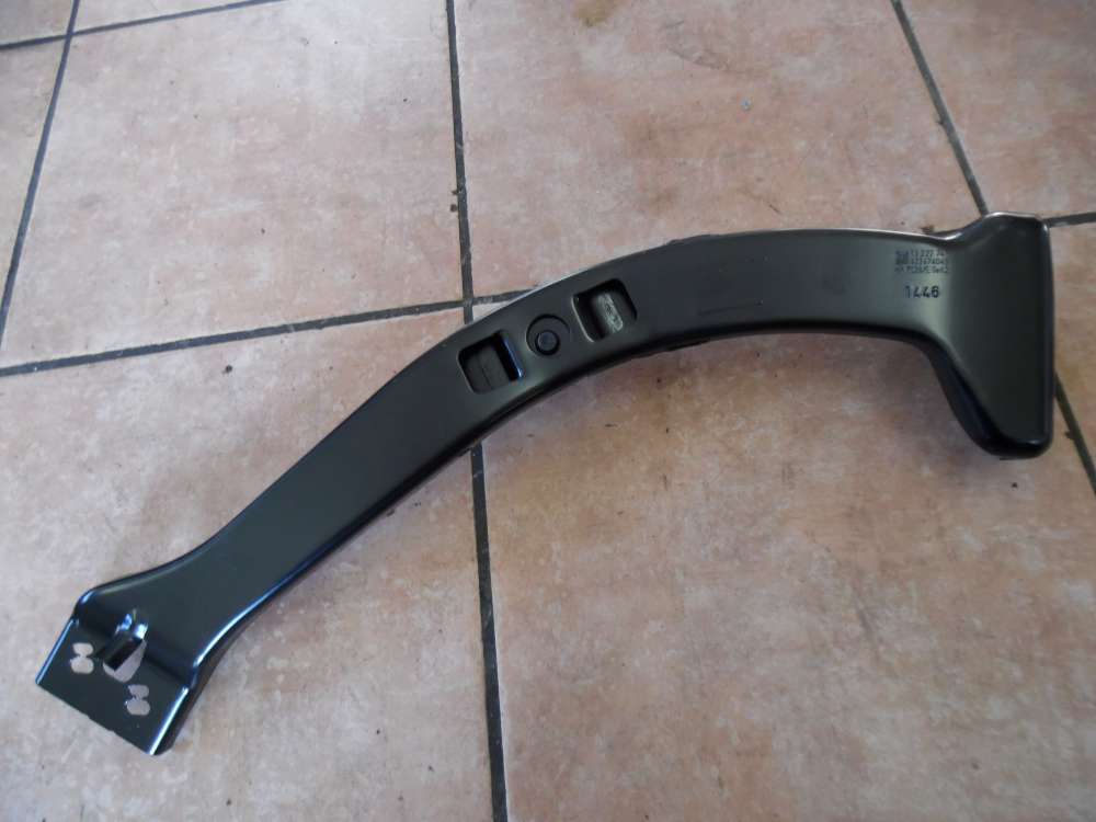 Opel Zafira B Bj:2007 Halter Schließplatte Sitz Notsitz 3-Reihe Links 13222741