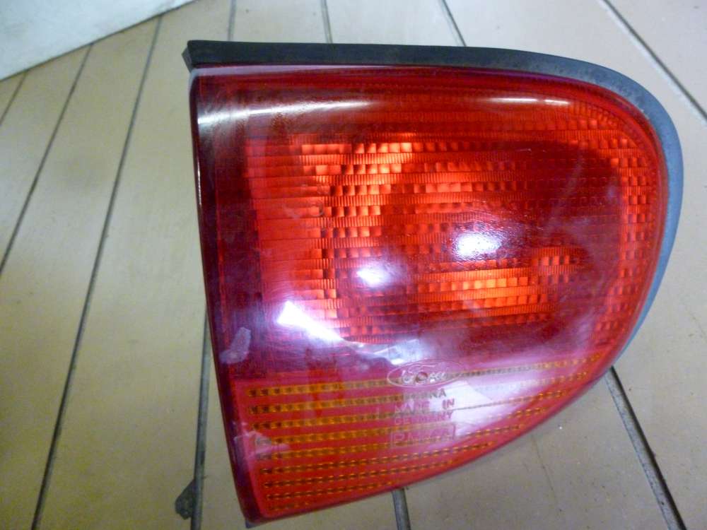 Ford Escort Heckleuchte R?ckleuchte innen Links 93AG15K258BA