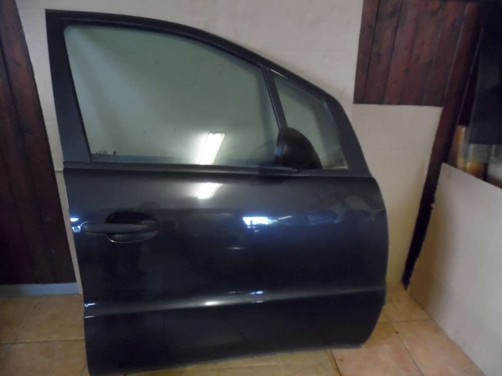 Mercedes Benz A-Klasse W168 A160 Tür Vorne Rechts Schwarz Farbcod : 195