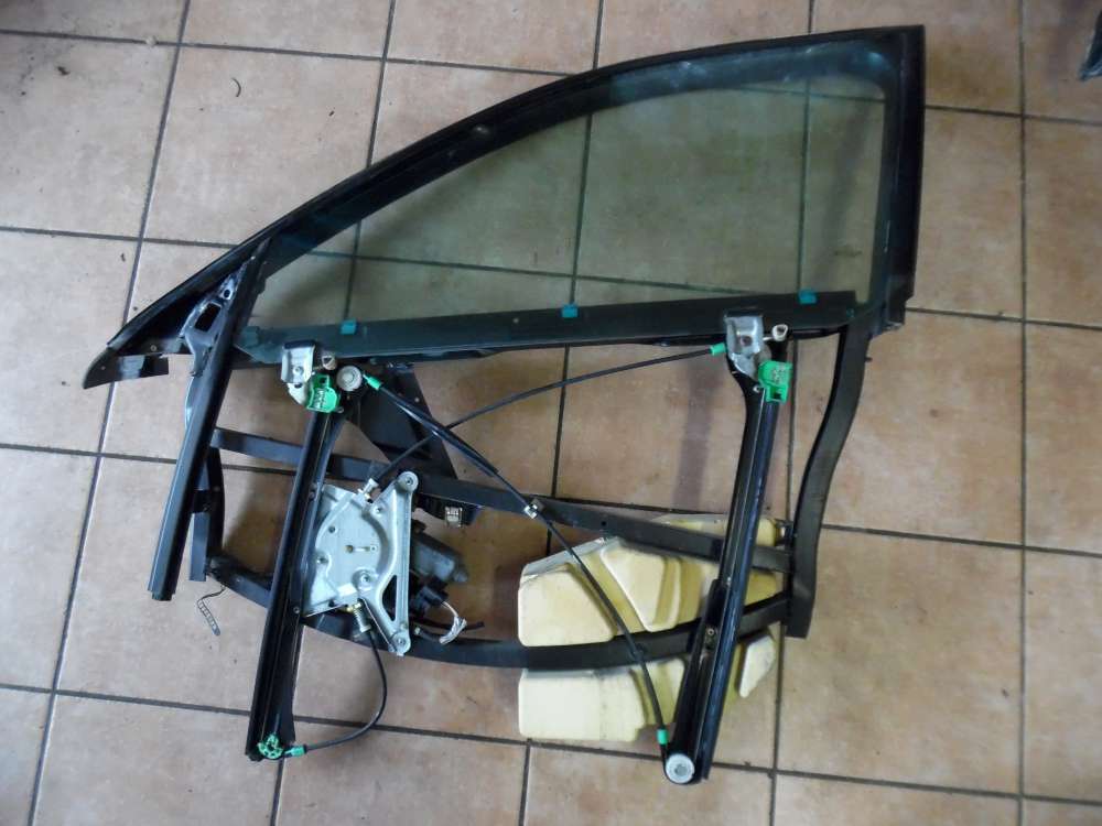 Audi A4 B5 Kombi Bj 1998 Türrahmen Fensterheber Motor mit Scheibe Vorne Links