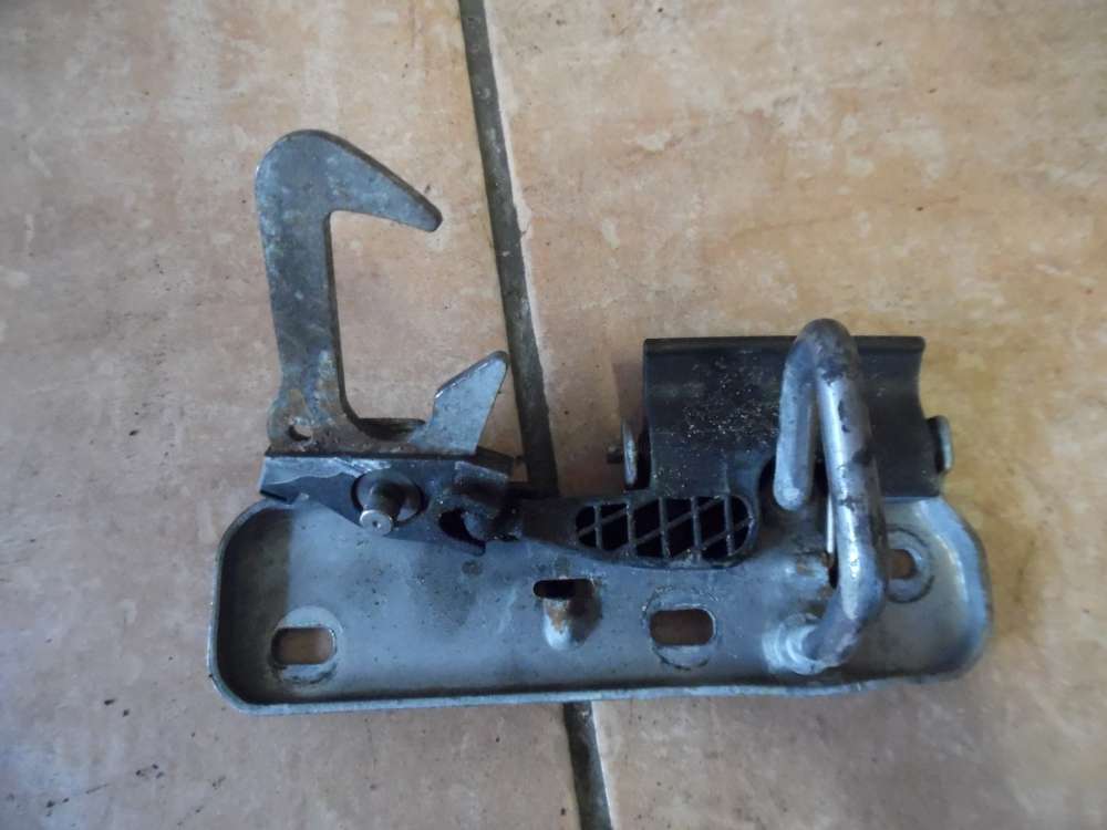VW Golf 6 VI Motorhaube Verriegelung Fangschloss 1Q0823480