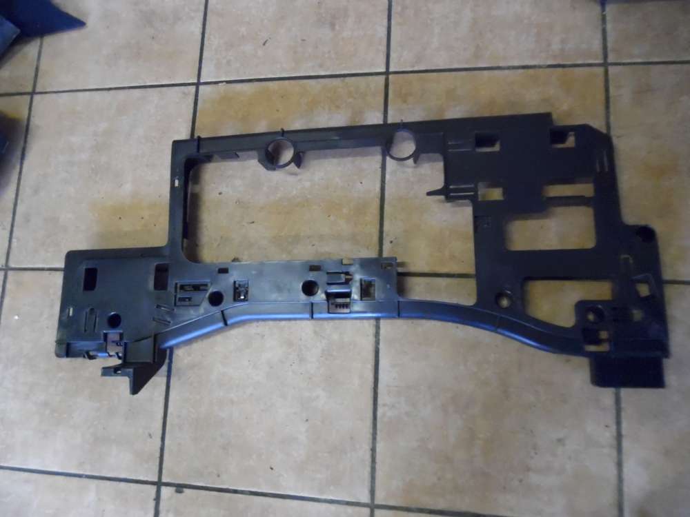 Mercedes-Benz C-Klasse W202 Halterung Kofferraum 2025458240