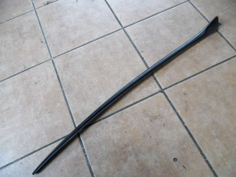 VW Golf 6 VI Frontscheibe Leiste Vorne Links 5K0854319