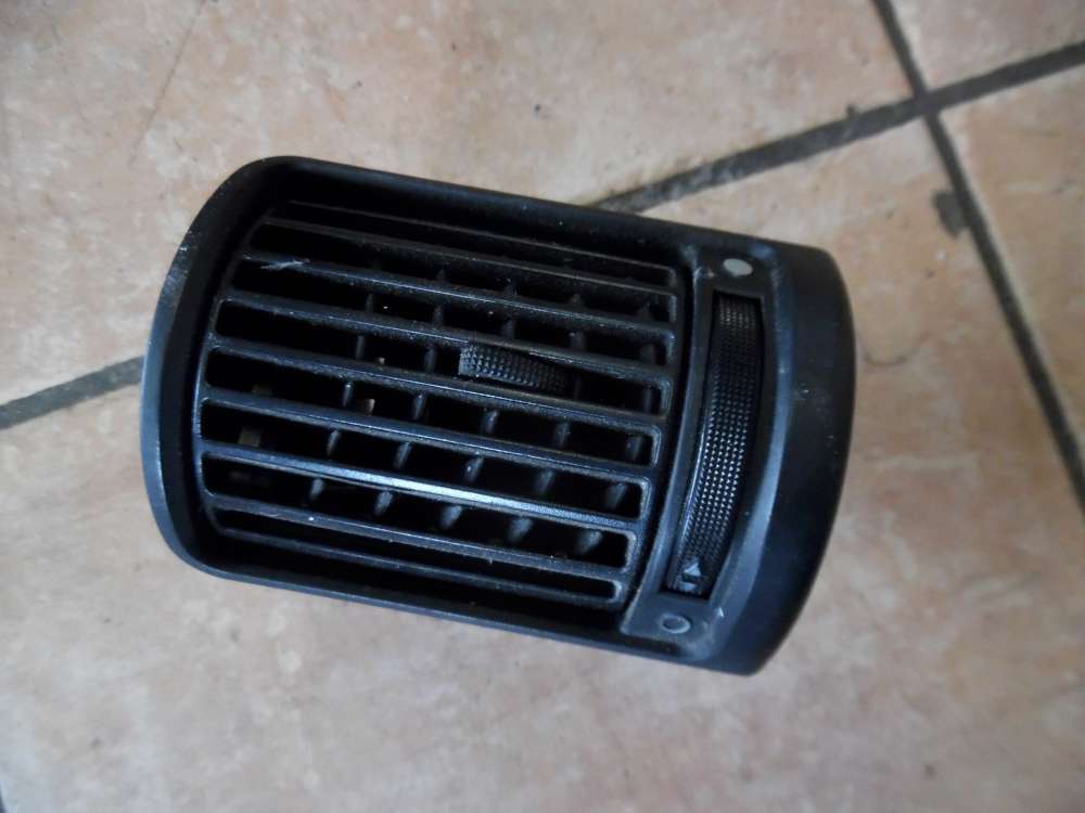 Audi A4 B5 Luftdüse Lüftungsgitter Rechts 8D0820902