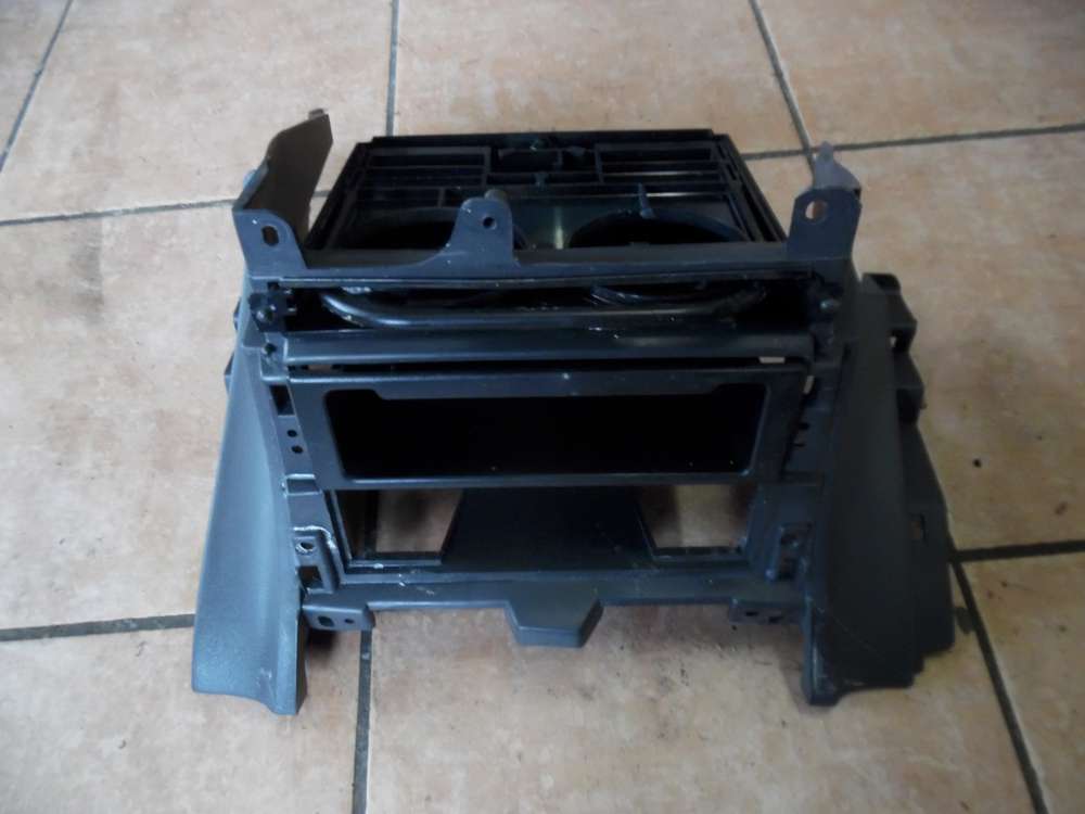 Mazda 323 BA Mittelkonsole Verkleidung BC1D64270