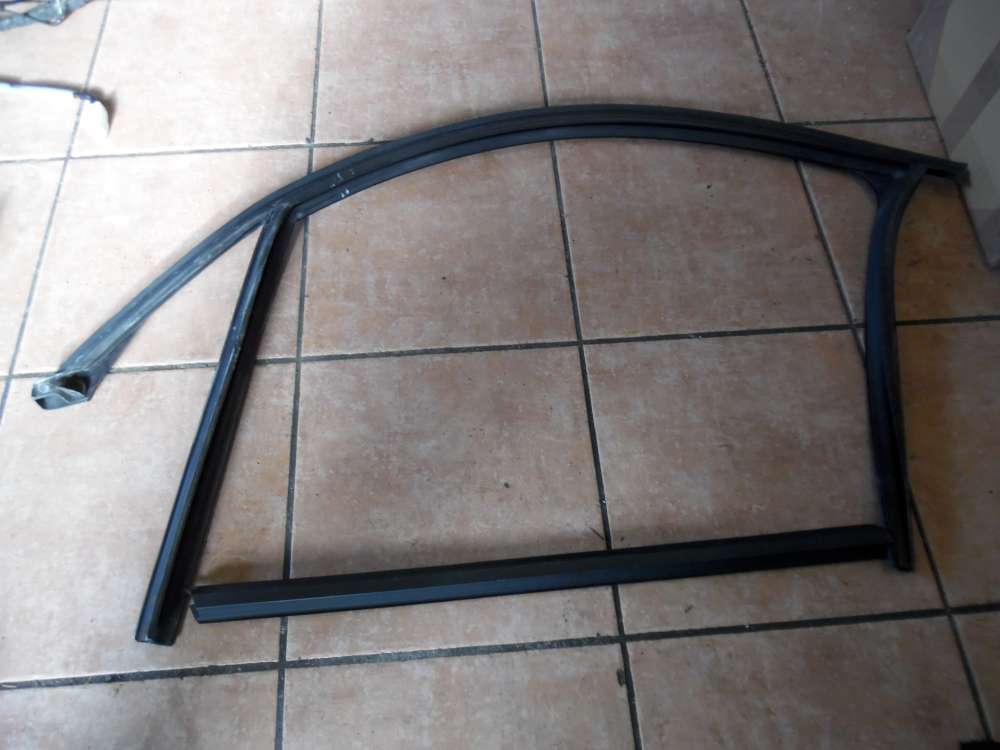 BMW 3-er E90 E91 Abdeckung Fensterrahmen Dichtung innen Vorne Links