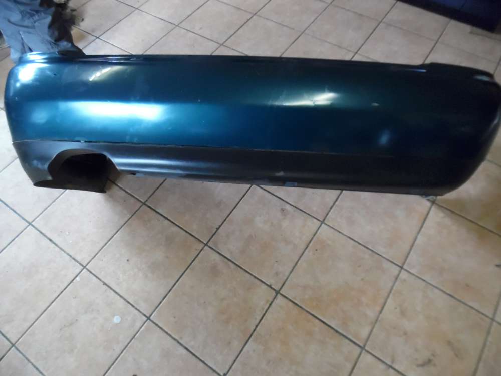Audi A4 8D Heckstoßstange Stoßstange Hinten mit Querträger grün 8D0807521