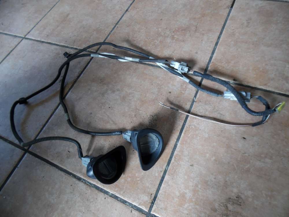 Peugeot 107 Heckleuchte Rücklicht mit Kabel unten 81270-0H020