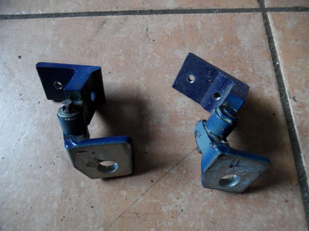 Opel Corsa D Türscharnier Scharnier Hinten Rechts Farbecode: Blau Metro Y20Z