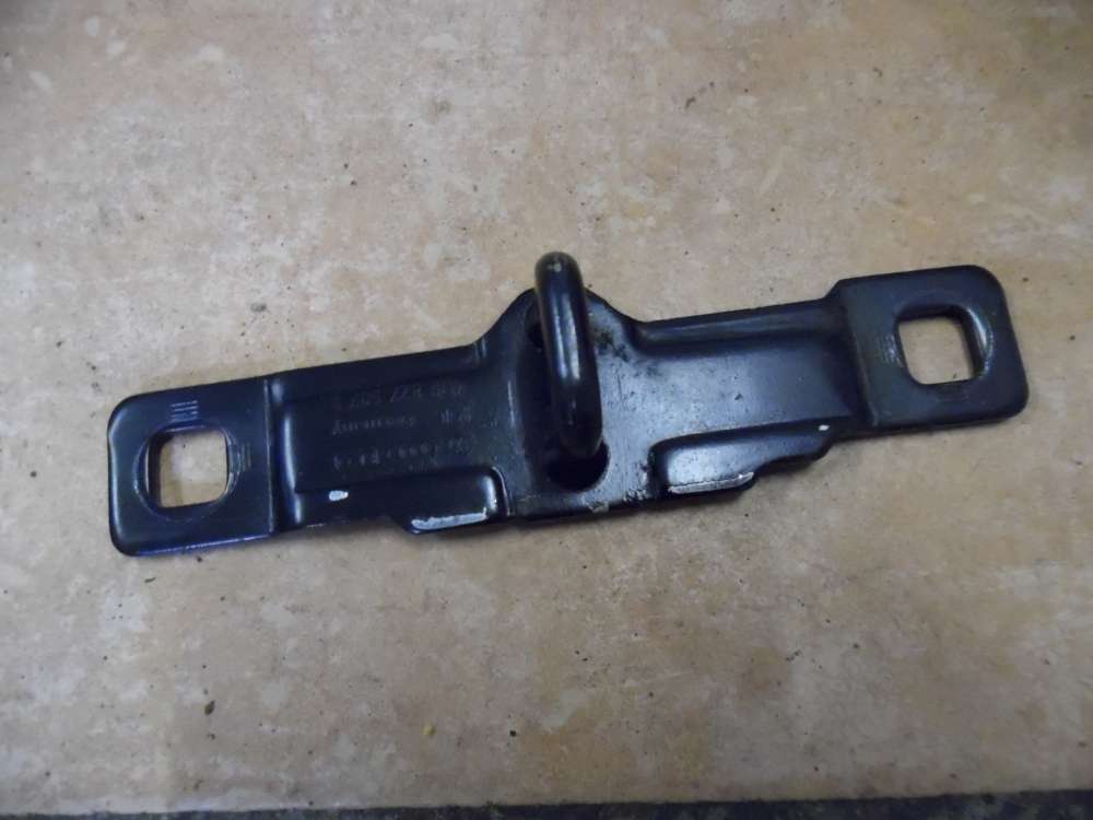Audi A4 8E Schlo?zapfen Heckklappe 4B9827507