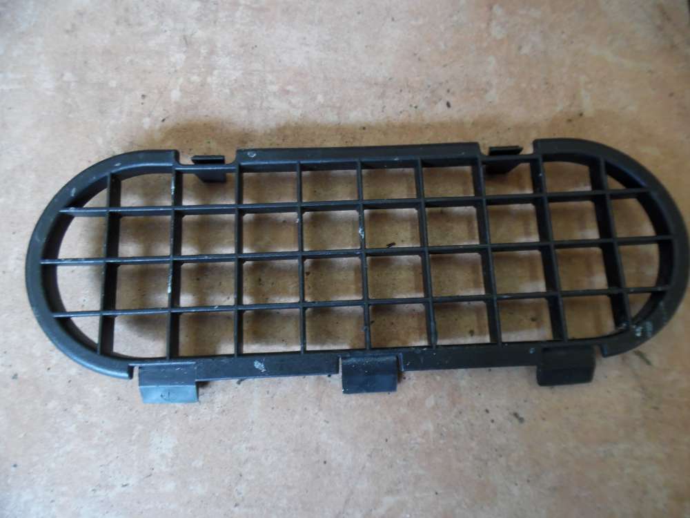 Dacia Sandero Lüftung Gitter 8200745718