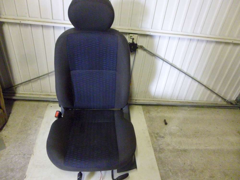 Ford Focus Beifahrersitz Sitz Vorne Links Grau und Dunkel Blau