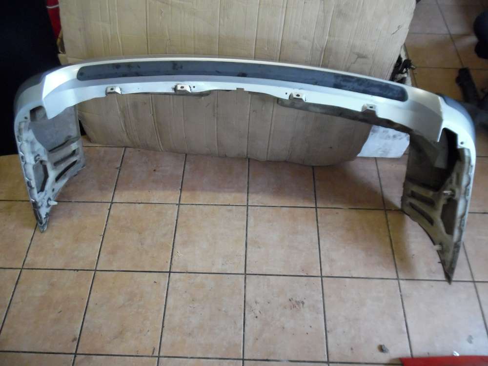 Ford Focus Stoßstange Hinten Silber Farbcode : 08
