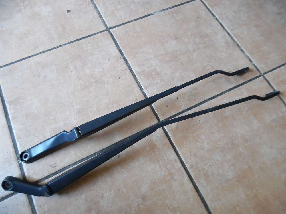 AUDI A3 8L Wischerarme Vorne Re / Li 1J1955409 1J1955410