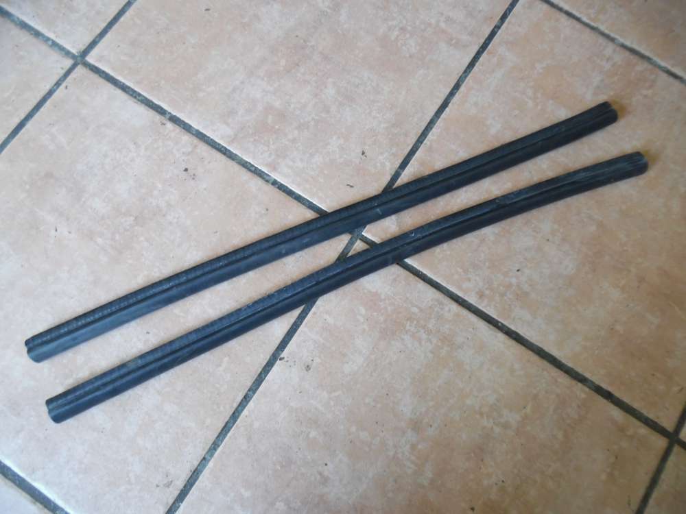 AUDI A3 8L Motorhaube Wasser Gummidichtung