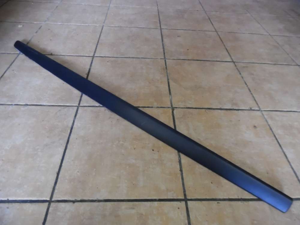 Renault Twingo II Türleiste Leiste Seitenverkleidung Links 8200365841