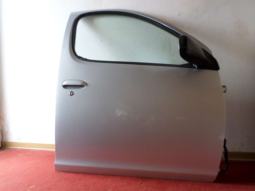 Toyota Yaris Verso Tür Vorne Rechts Farbe: Silber