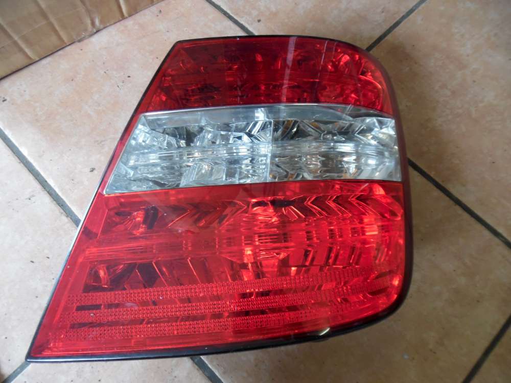 Fiat Stilo 192 Rücklicht Rückleuchte Heckleuchte Rechts 46758985