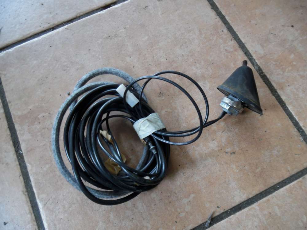 Renault Clio II Antennenfuß mit Kabel