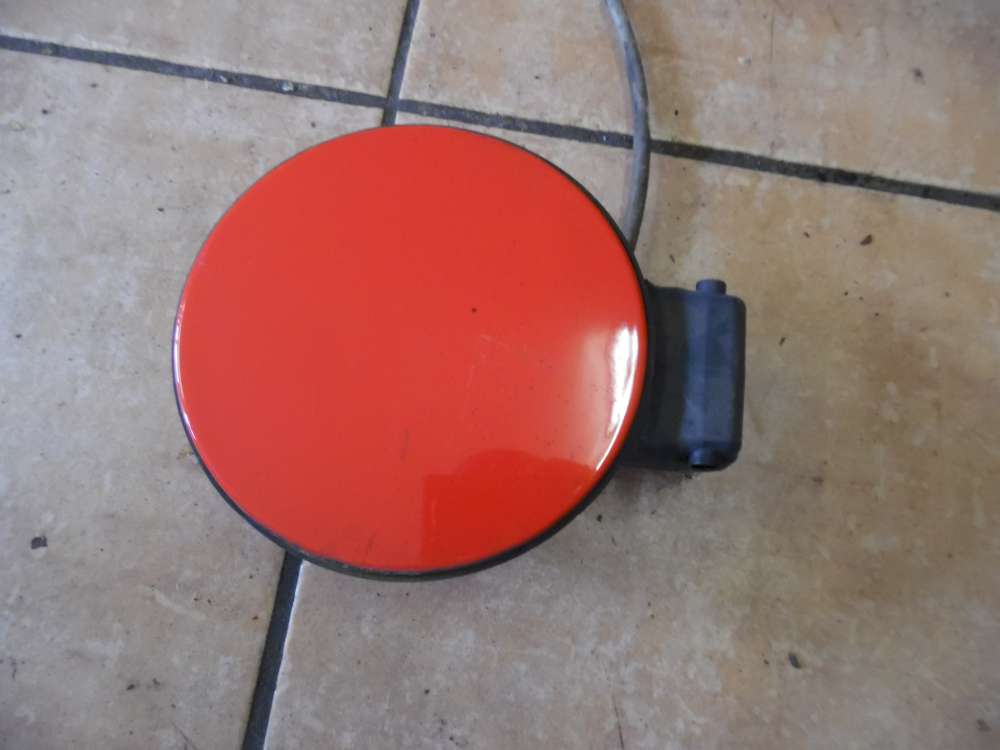 VW Golf 4 Tankklappe Tankdeckel Rot 1J0010250