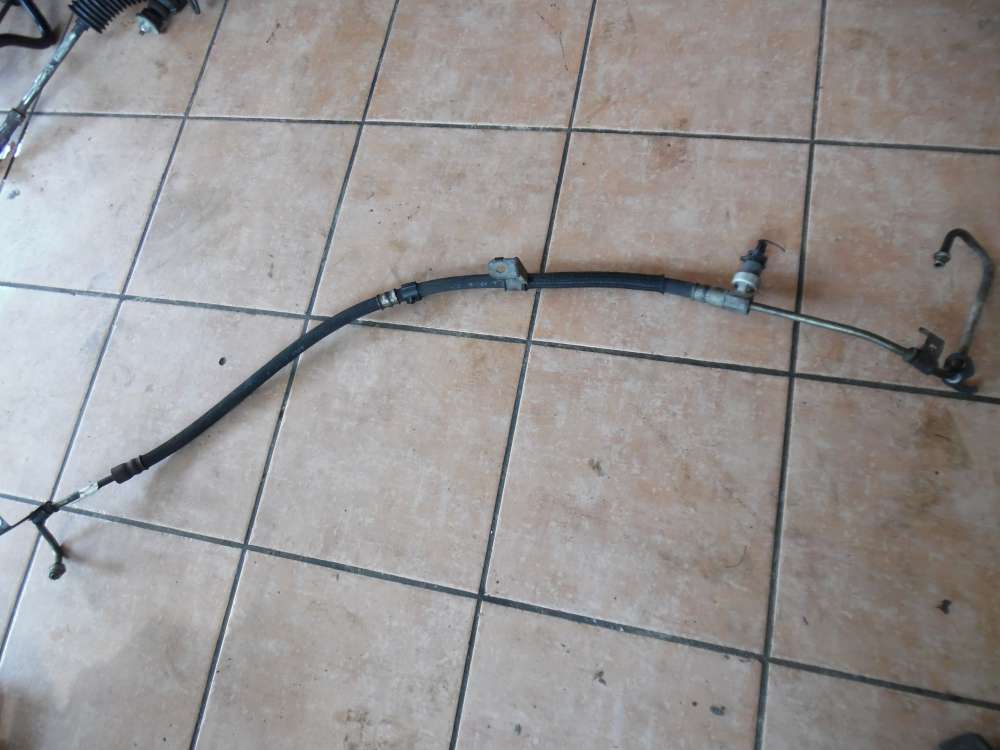 Ford Fiesta V Servoleitung Hydraulikschlauch Schlauch 2S6C3A719GK