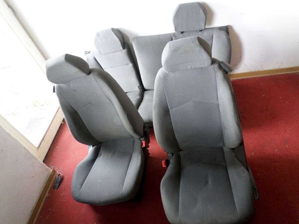 Fiat Punto 188 Bj.2000 Sitze Komplett Fahrersitz Beifahrersitz R?cksitzbank grau