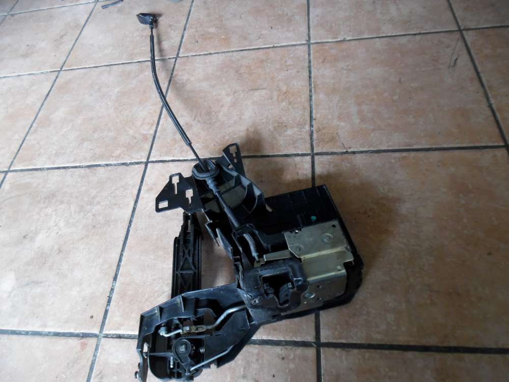 Ford Fiesta V 3-Türer Türschloß mit Griffhalter Vorne Links 2S51-B219A65BH 2S61-A224A37