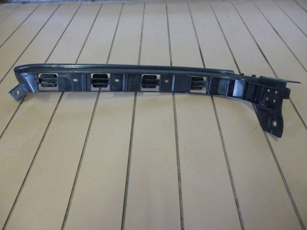 VW Golf IV Halter Stoßstangenhalter Hinten Rechts 1J9807394