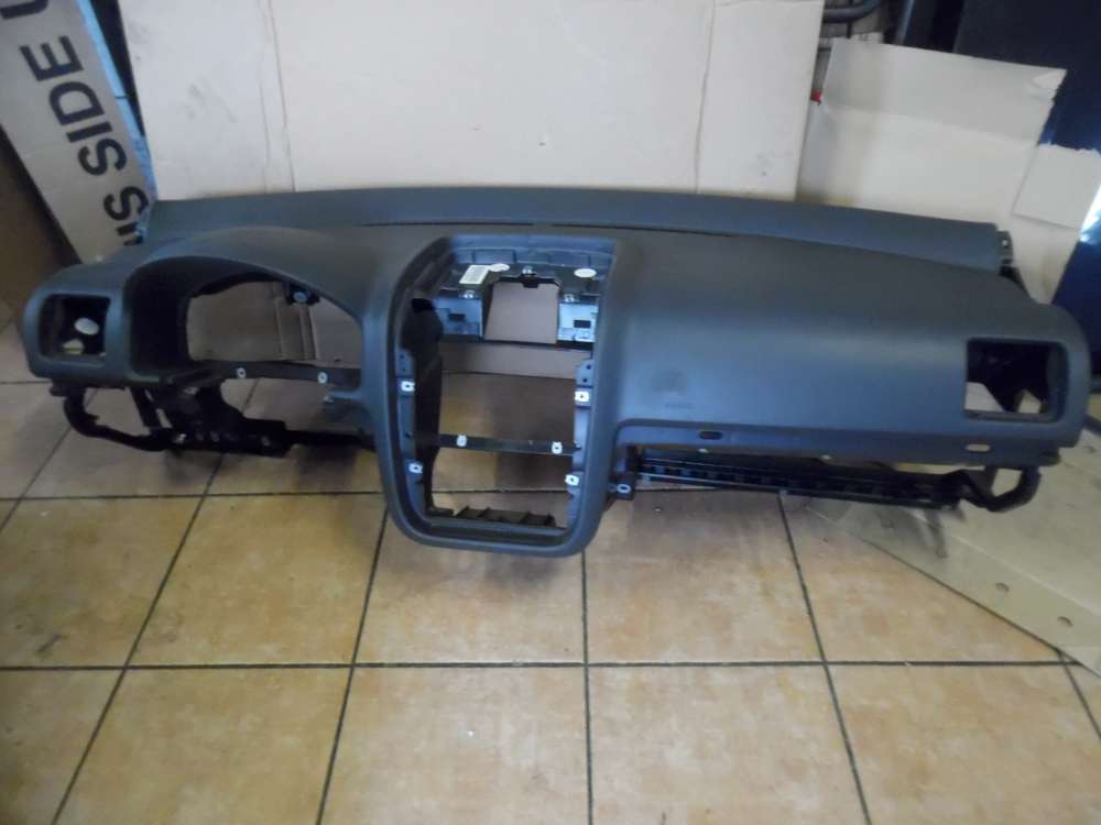 VW Golf V Armaturenbrett Cockpit 1K1857003