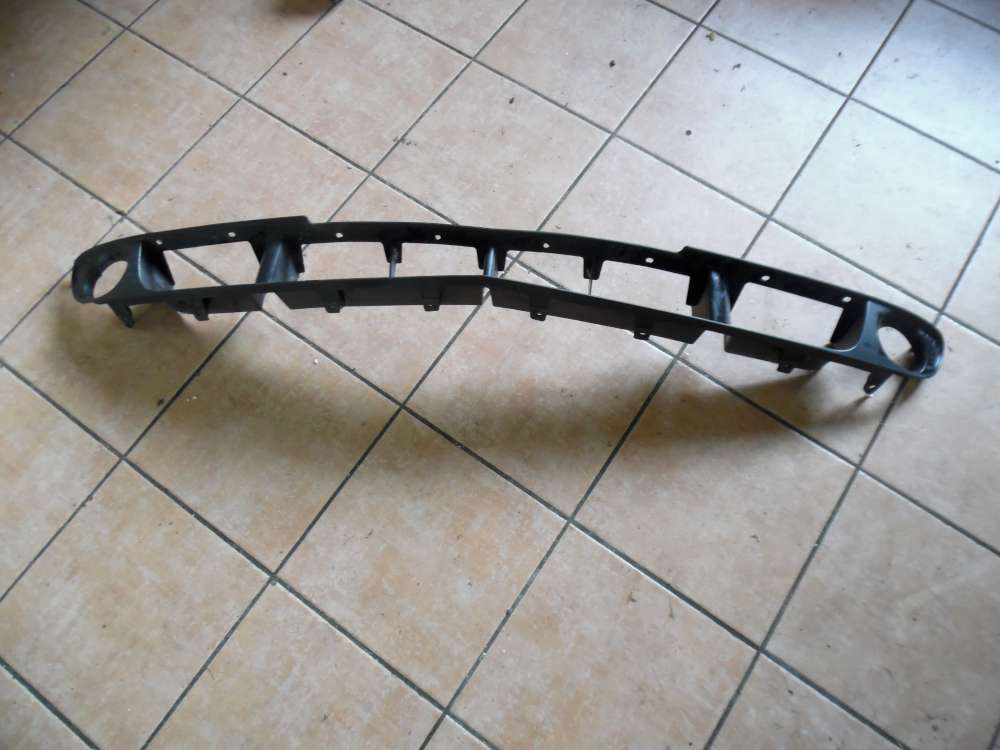 Nissan Primera P12 Stoßstange Griff unten Vorne 62254-AU300