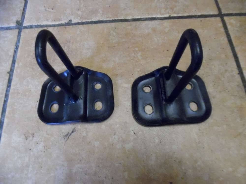 Nissan Pixo Rückbankhalter Sitzbankhalter