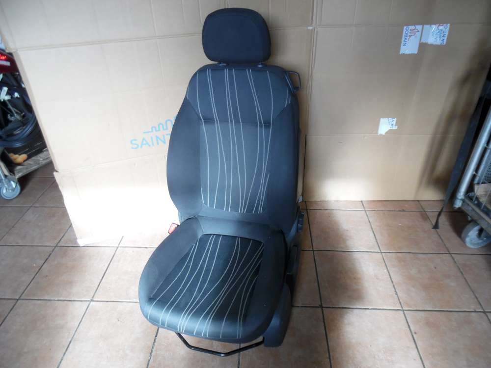 Opel Corsa D 3-Türer Fahrersitz Vorne Links