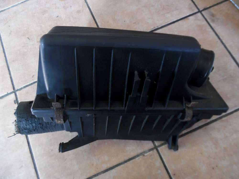 Opel Vectra B Luftfilterkasten Luftfiltergehäuse 90499599 4611685900