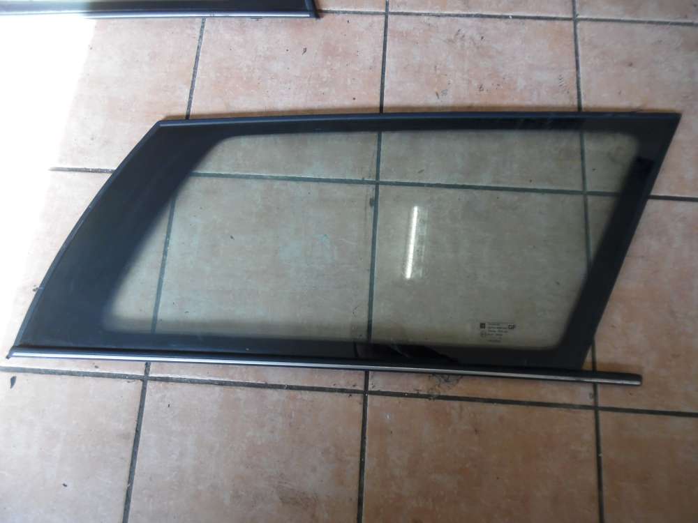 Opel Vectra B Kombi Seitenscheibe Scheibe Hinten Rechts
