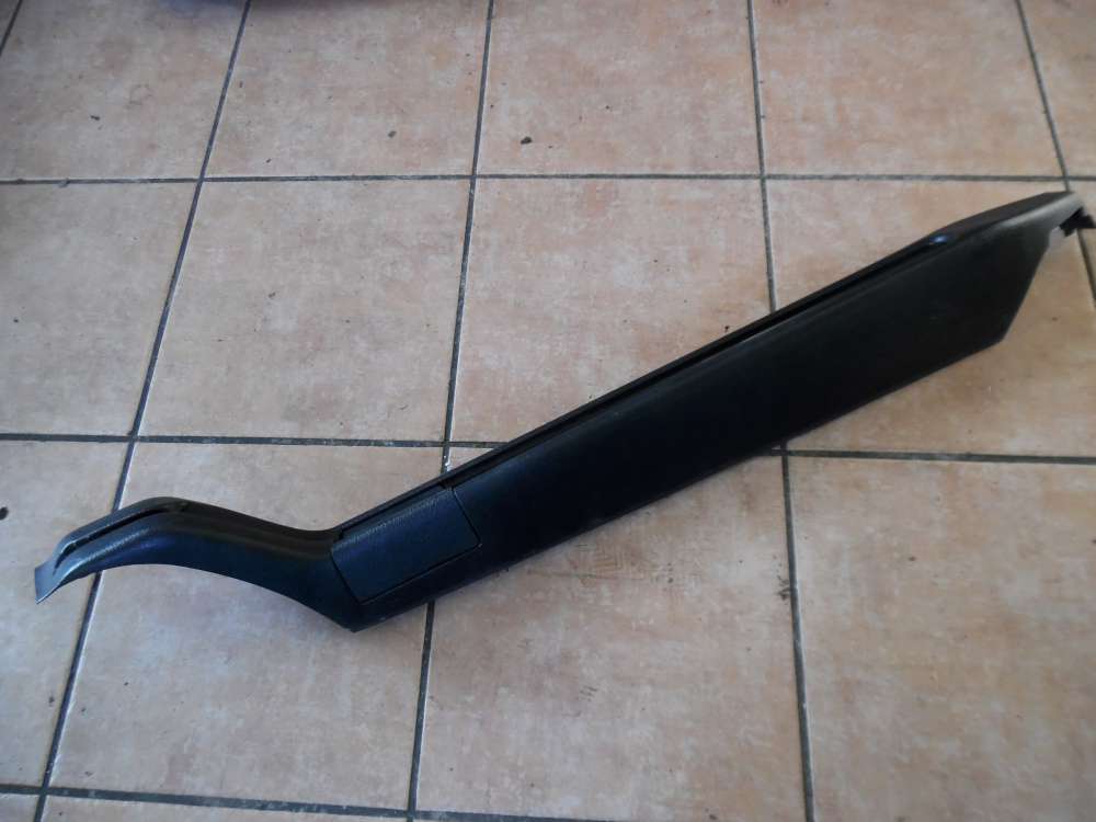 Opel Vectra B Führungsschiene Laderaumabdeckung Rechts 90503226