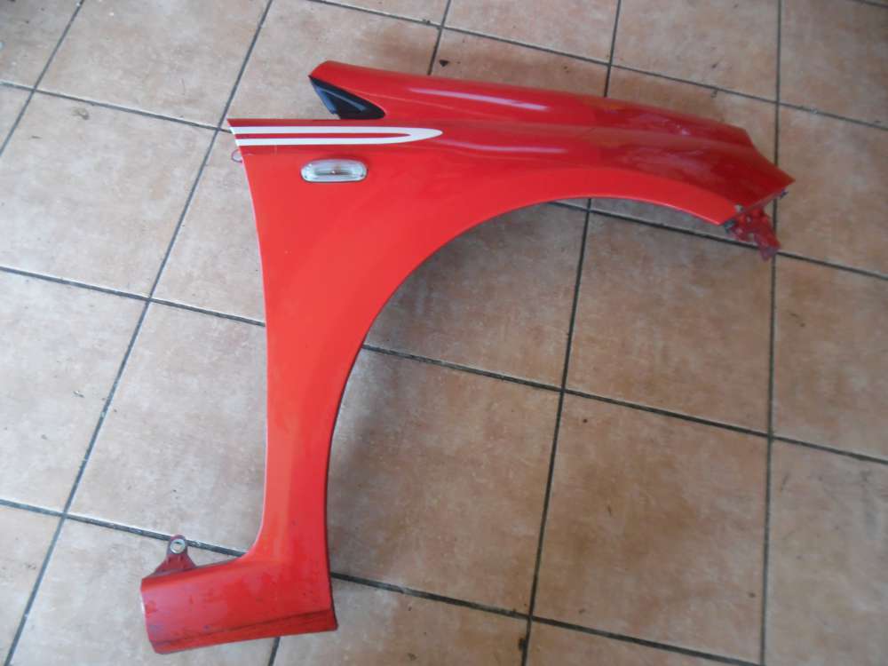 Fiat Punto 199 3-Türer Kotflügel Rechts Rot Farbcod : 176/A