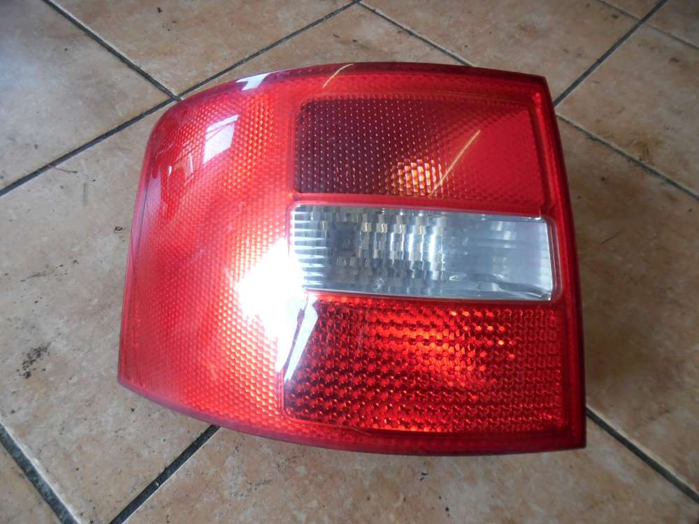 Audi A6 4B Rückleuchte Heckleuchte Links 4B9945095F