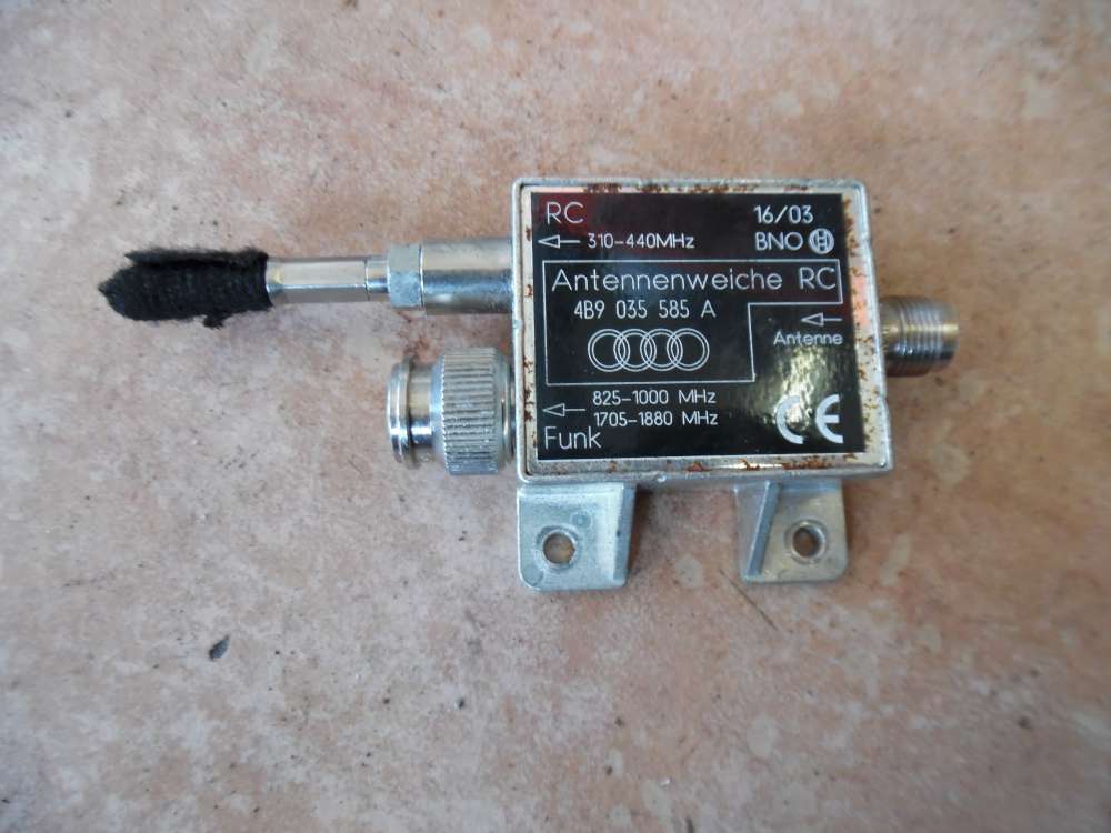 Audi A6 4B Antennenweiche 4B9035585