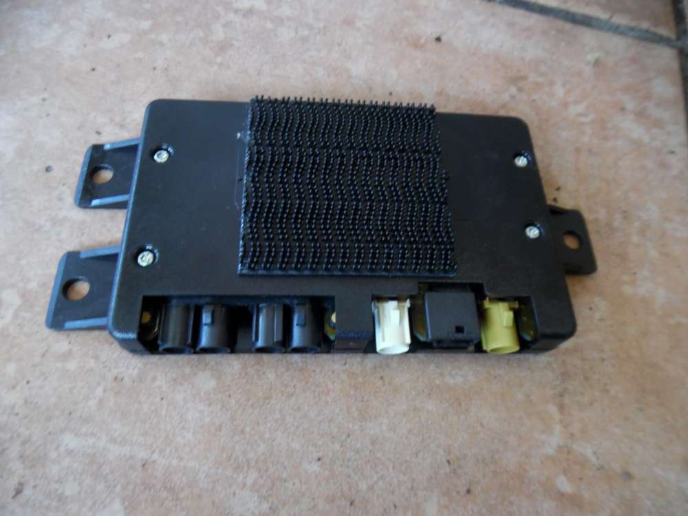 Audi A6 4B Antennenverstärker Verstärker