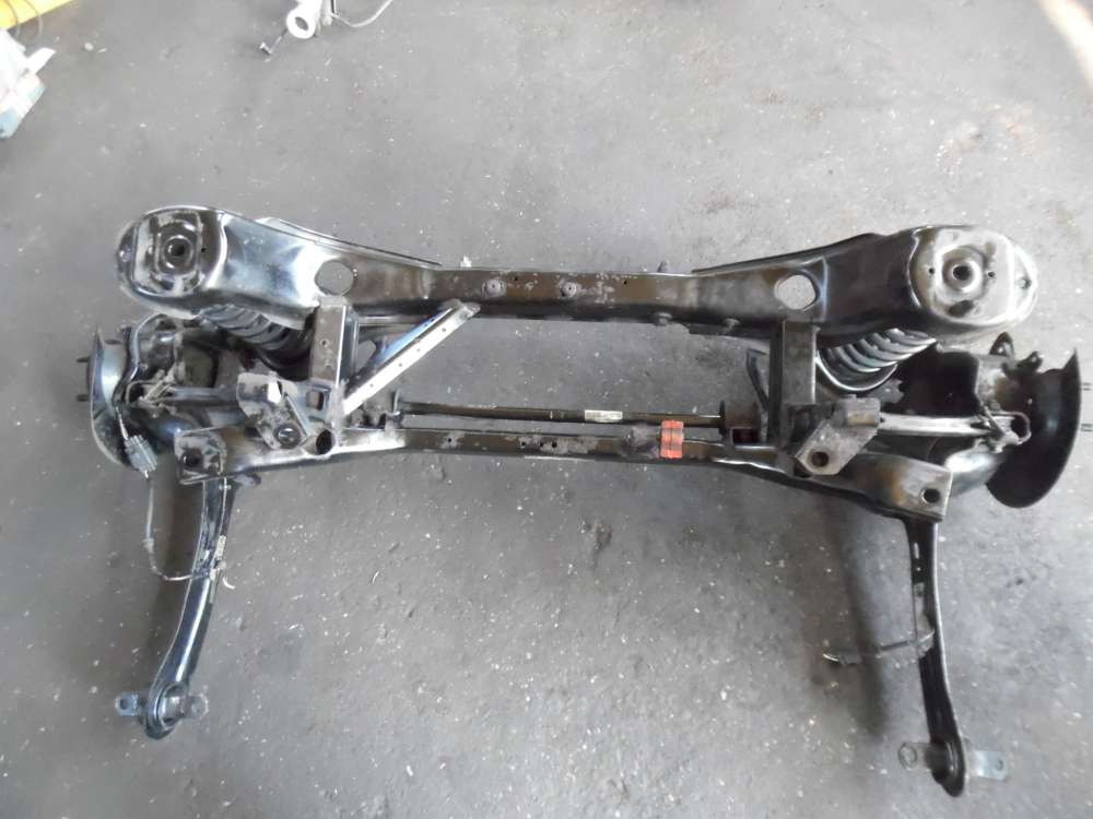 Ford Focus II DA3 1,6L Achsträger Hinterachsträger mit Stabistange 4M51-5A772