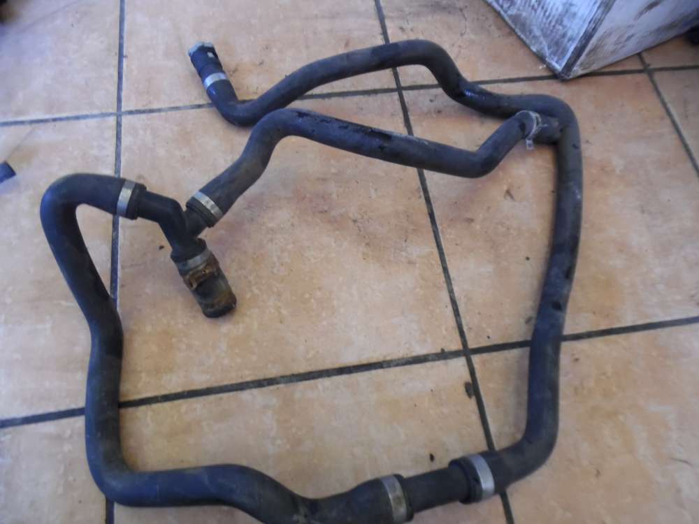 Ford Focus II Kühlerschlauch Wasserschlauch