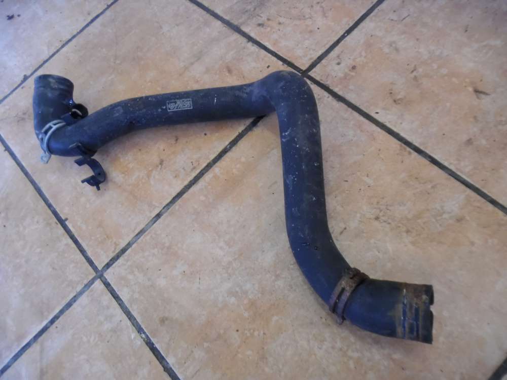 Ford Focus II Wasserschlauch Wasserleitung 3M5H-8260