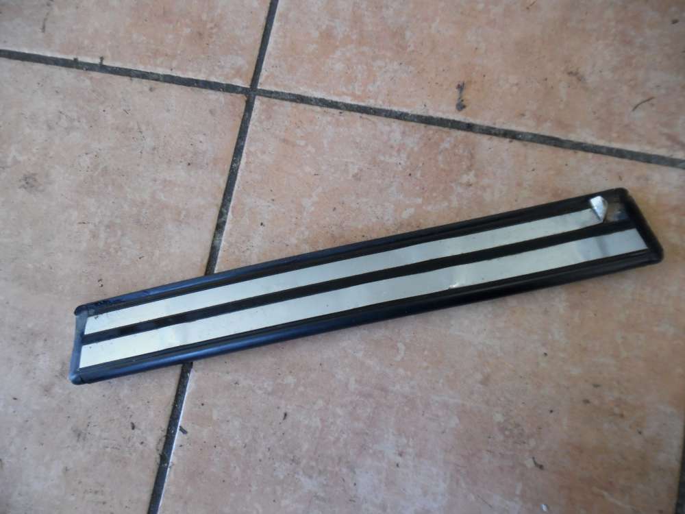 Mercedes-Benz C-Klasse W202 T?rschwelle Verkleidung Hinten Links 2026800335