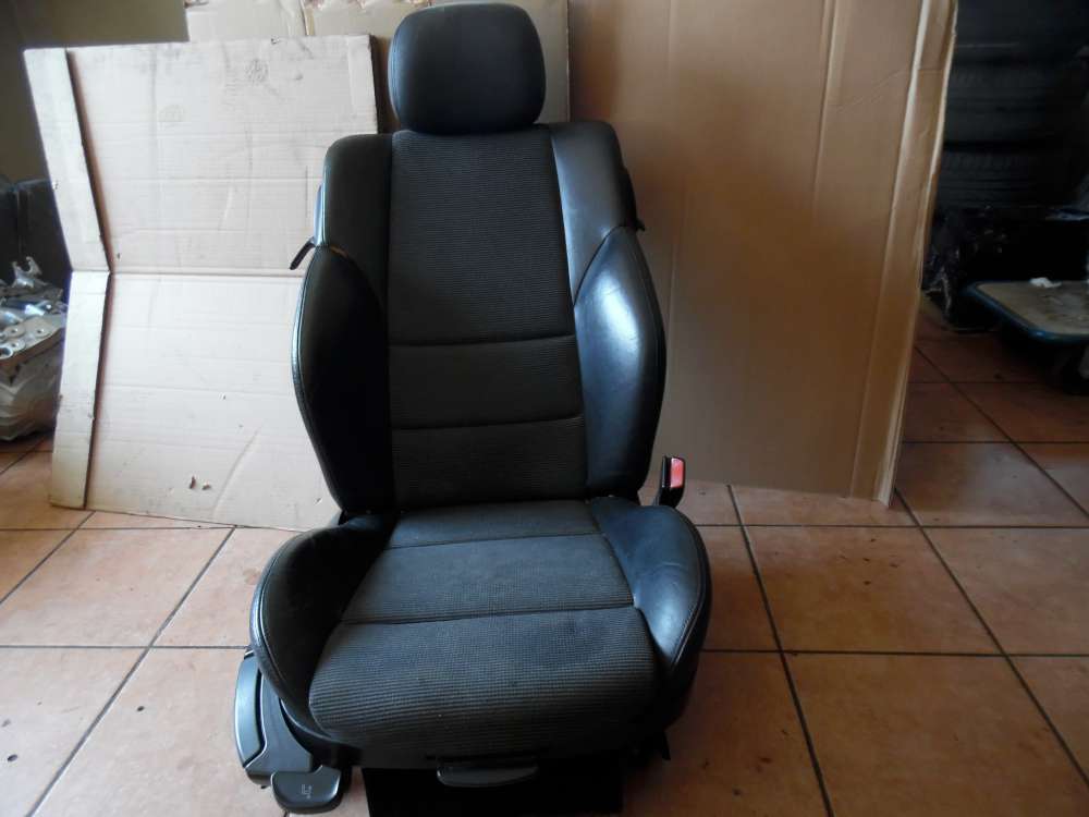 BMW 3er E46 Compact Sitz Vorne Rechts Teilleder schwarz