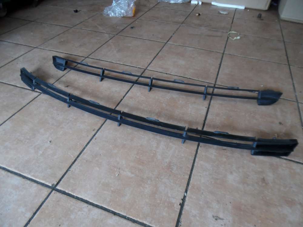 Ford Mondeo III Stoßstangen Lüftungsgitter 1S7117B968