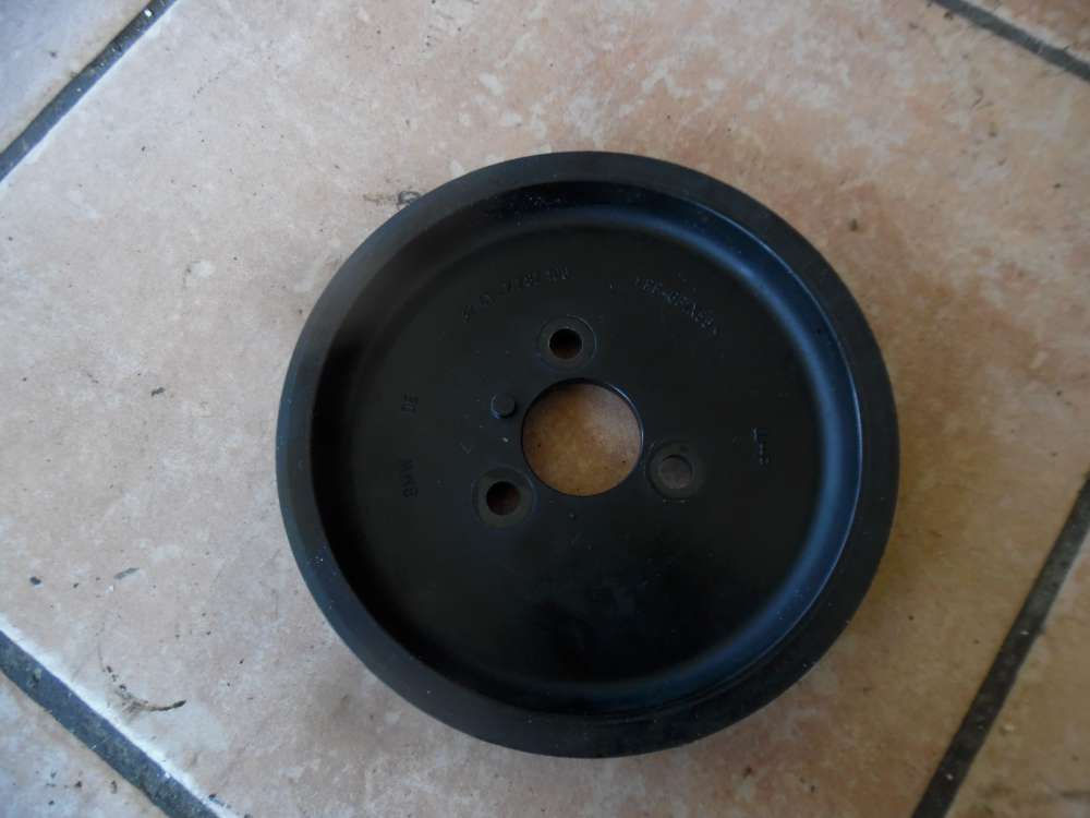 BMW E46 320d Riemenscheibe 7787106