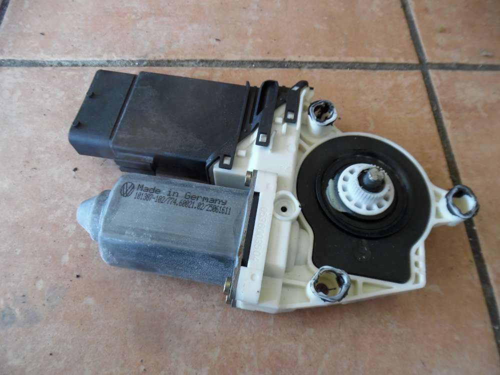 VW Golf IV Fensterhebermotor Vorne Links 1C1959801A